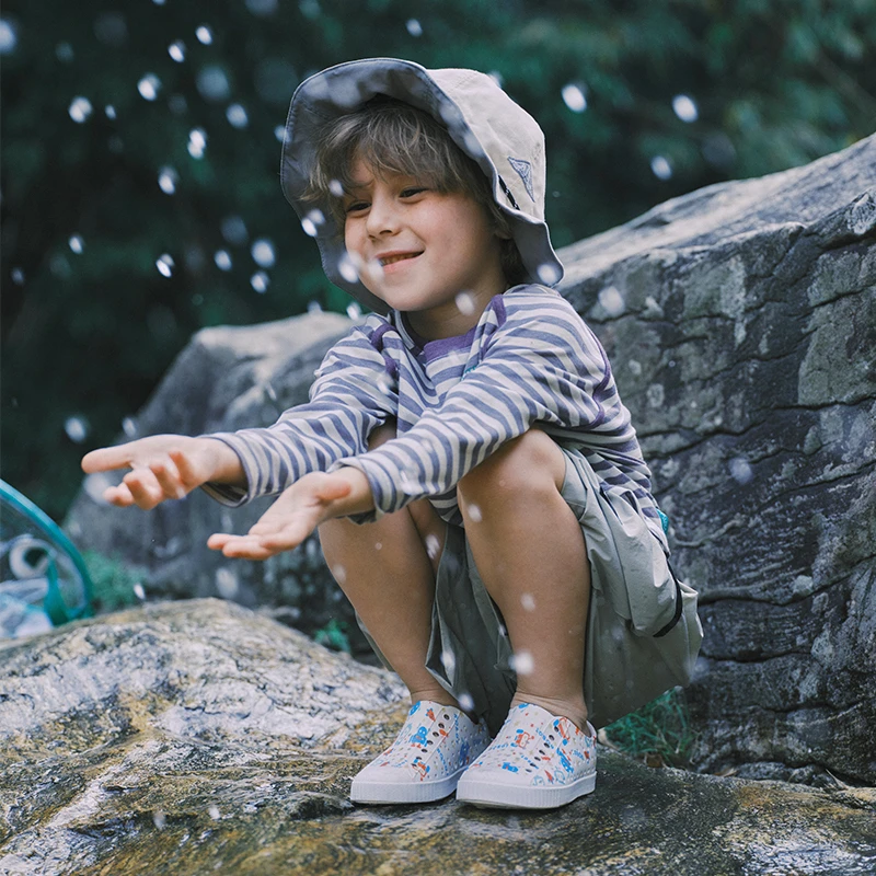native25新款上新【卡通印花】儿童休闲包头洞洞鞋宝宝凉鞋女童鞋