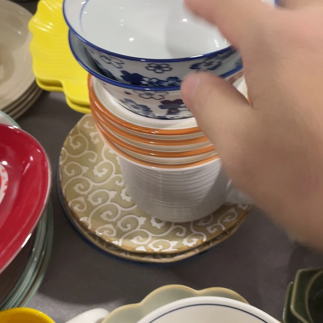 瓷     5.2寸温佩家 数量是2