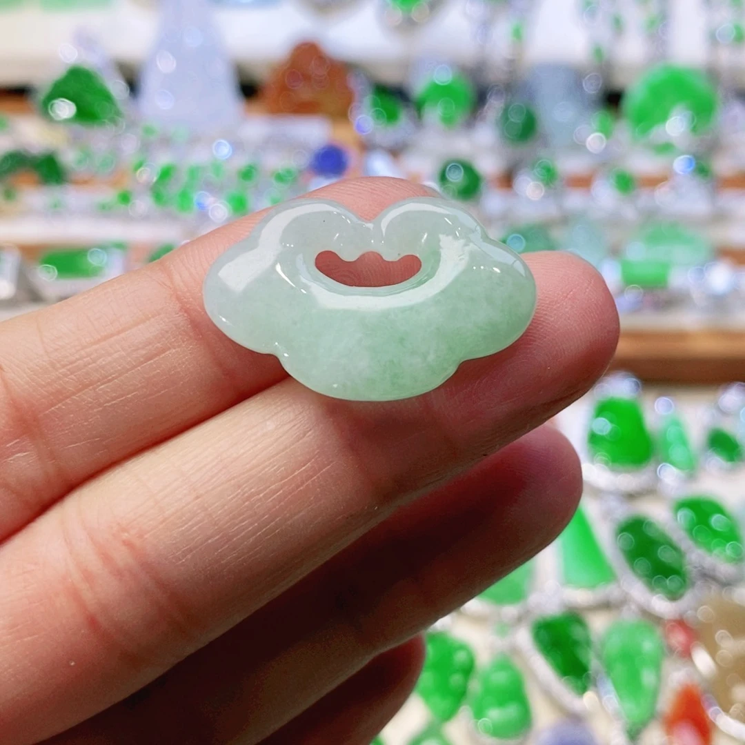 【闪购商品】未镶嵌挂件翡翠裸石