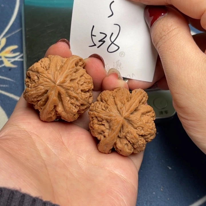 文玩核桃把件粗筋40