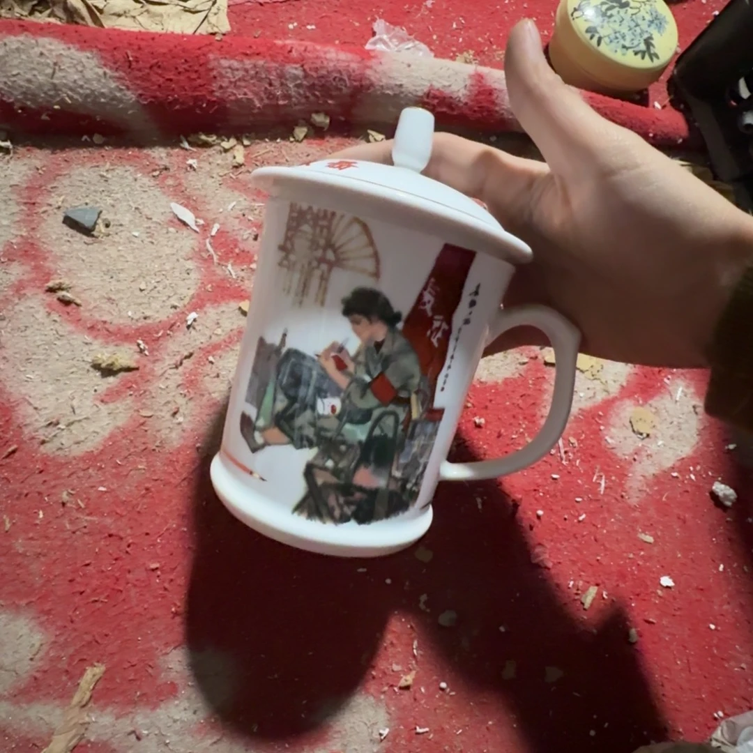 景德镇的陶瓷瓷器