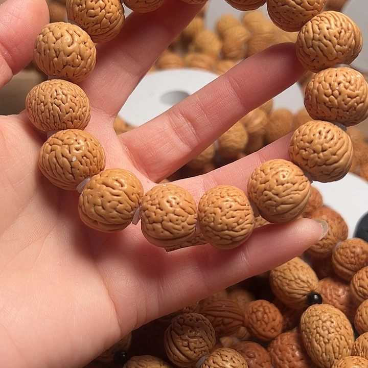 桃核吊坠桃核手串白月光19➕