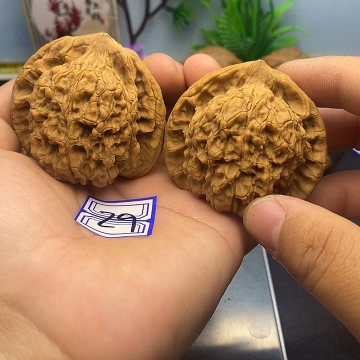 文玩核桃把件51官帽