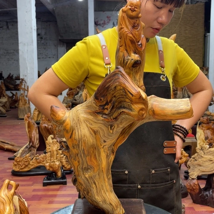 ****人柏木太行崖柏根雕