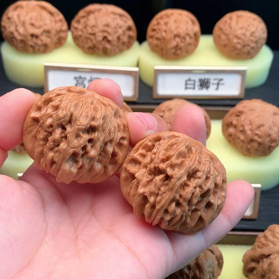 文玩核桃吊坠558号山地楼41