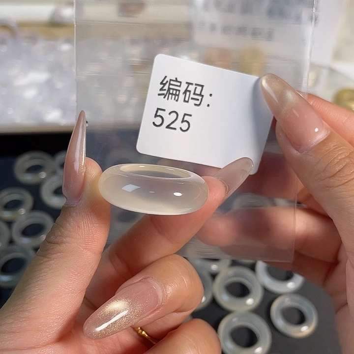 玛瑙/玉髓未镶嵌戒指525港18