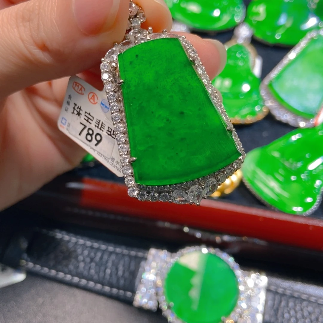 翡翠银S925镶嵌吊坠(不含链)