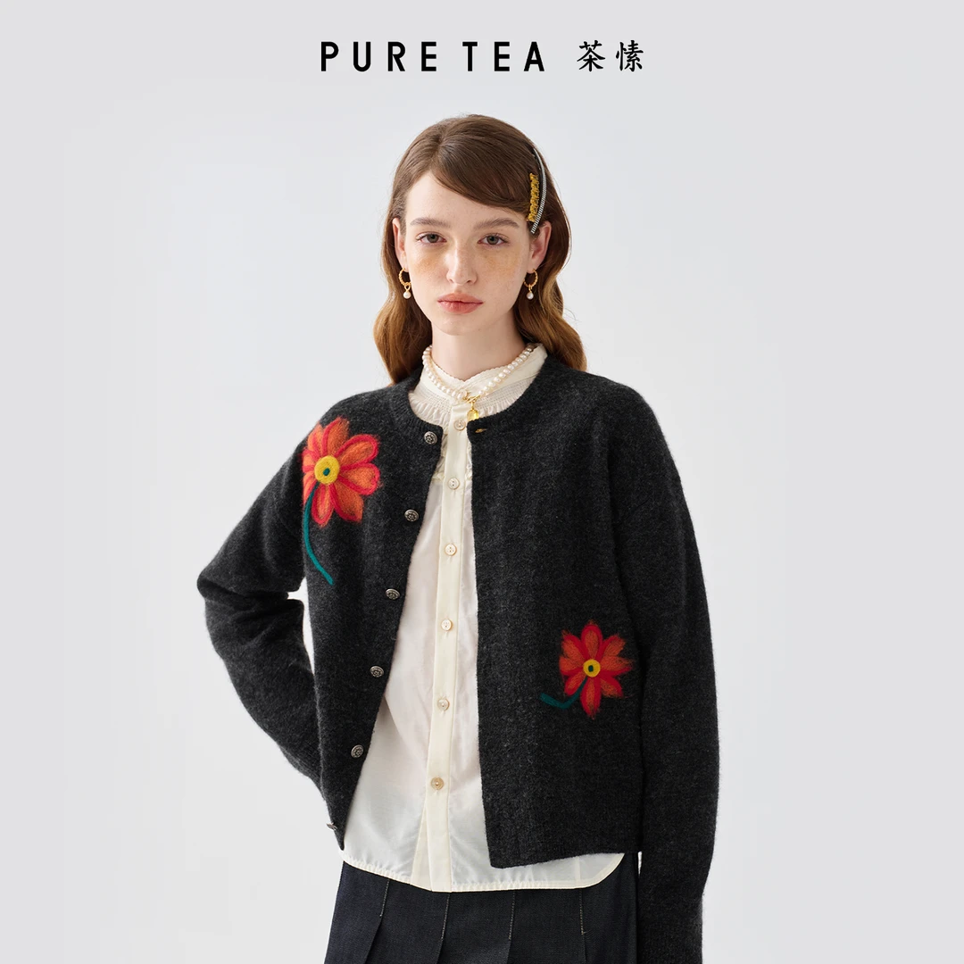 【商场同款】茶愫羊毛毡玫瑰绣花红色毛衣女针织开衫秋新TK0803C31