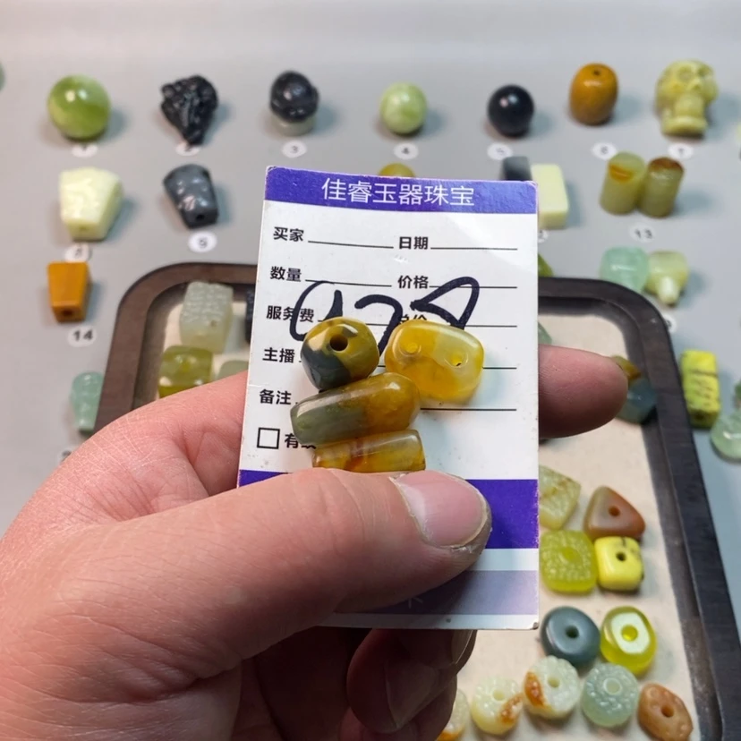 【闪购商品】蛇纹石玉吊坠(不含链)未镶嵌t****g