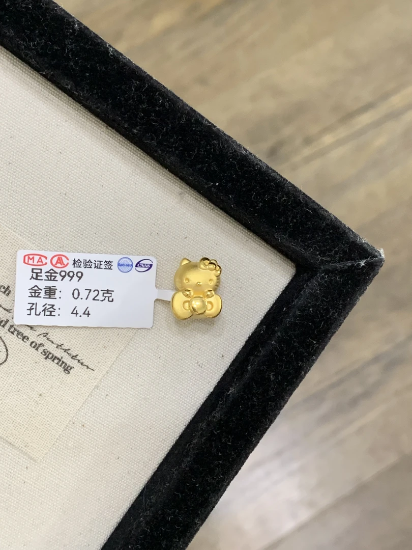 黄金5D硬金蝴蝶结KT猫足金999小猫头新款送女友节日礼物