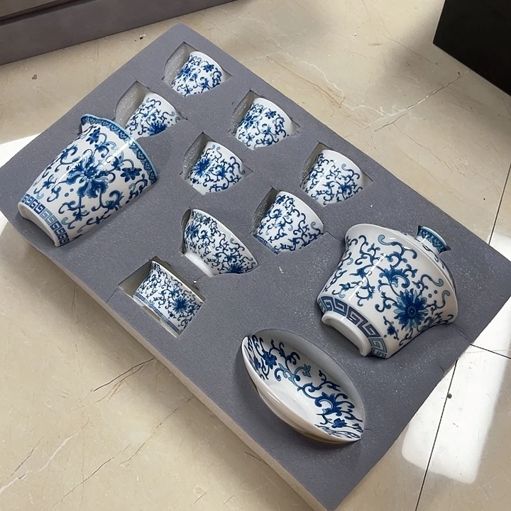 孤品茶具套装等。