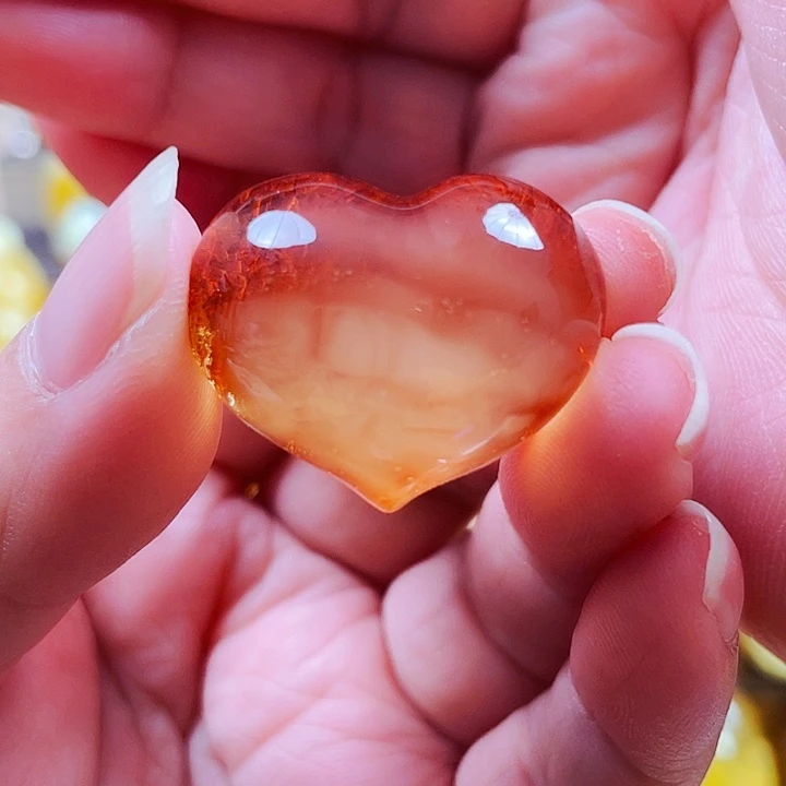 琥珀未镶嵌裸石吊坠