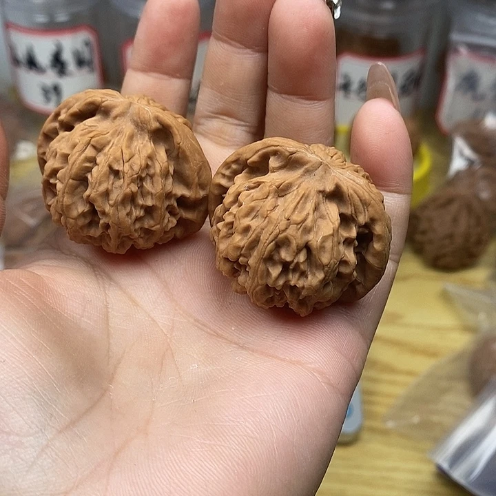 吊坠文玩核桃圣****能秦闷39