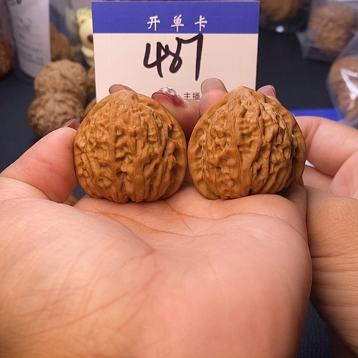 桃核吊坠金牛39有修s