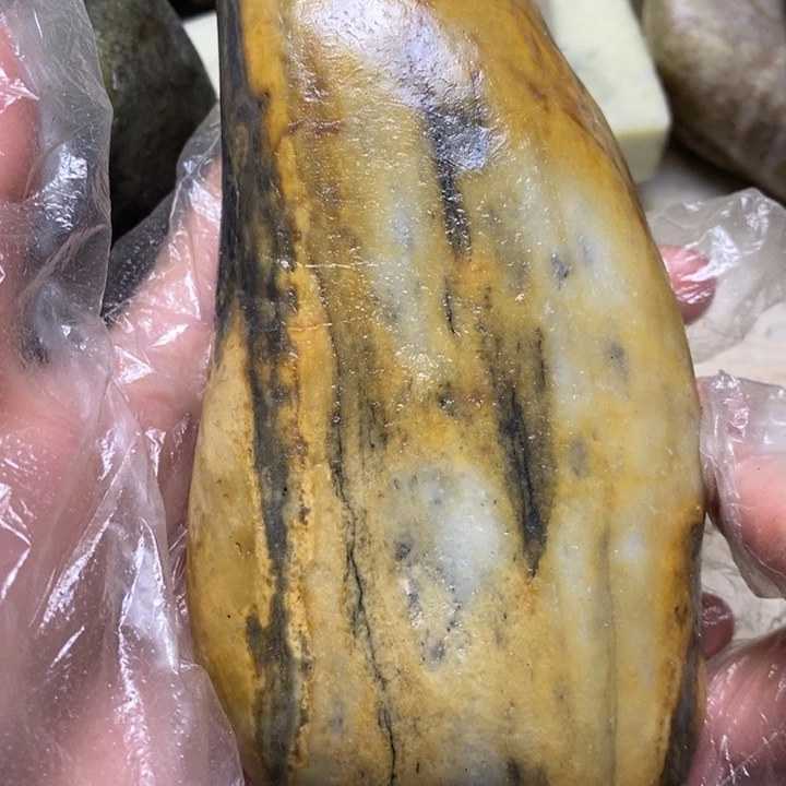 和田玉未镶嵌珠宝奇石68