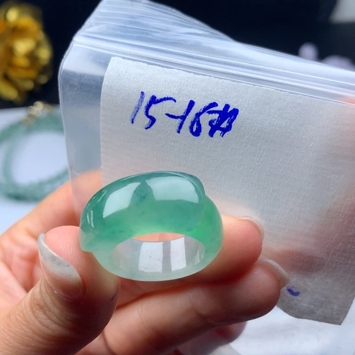 瞿***卷定制翡翠未镶嵌戒圈