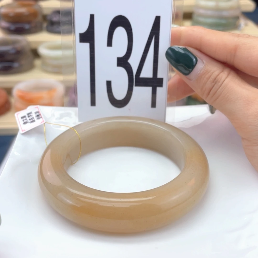 【闪购商品】石英岩玉手镯未镶嵌