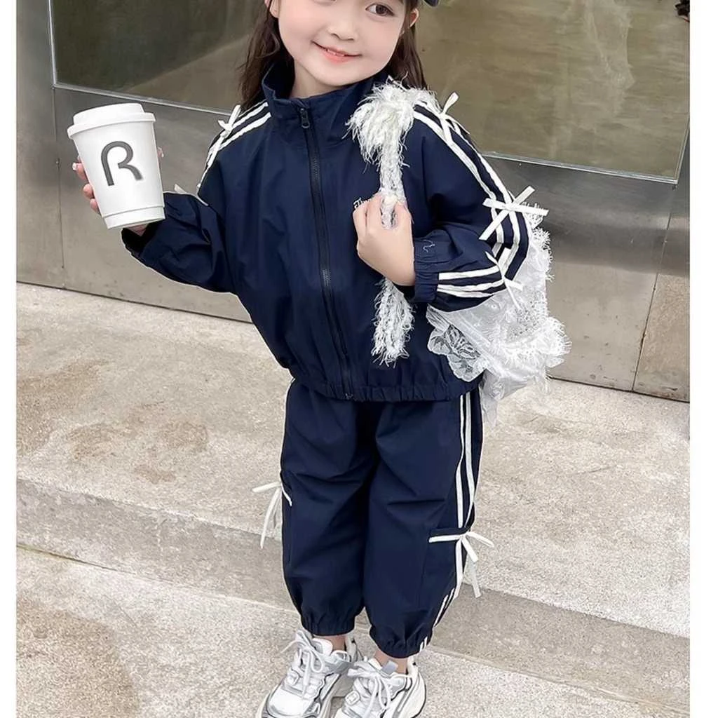 女孩春秋韩版冲锋衣两件套2024洋气蝴蝶结夹克衫运动装童装网红装