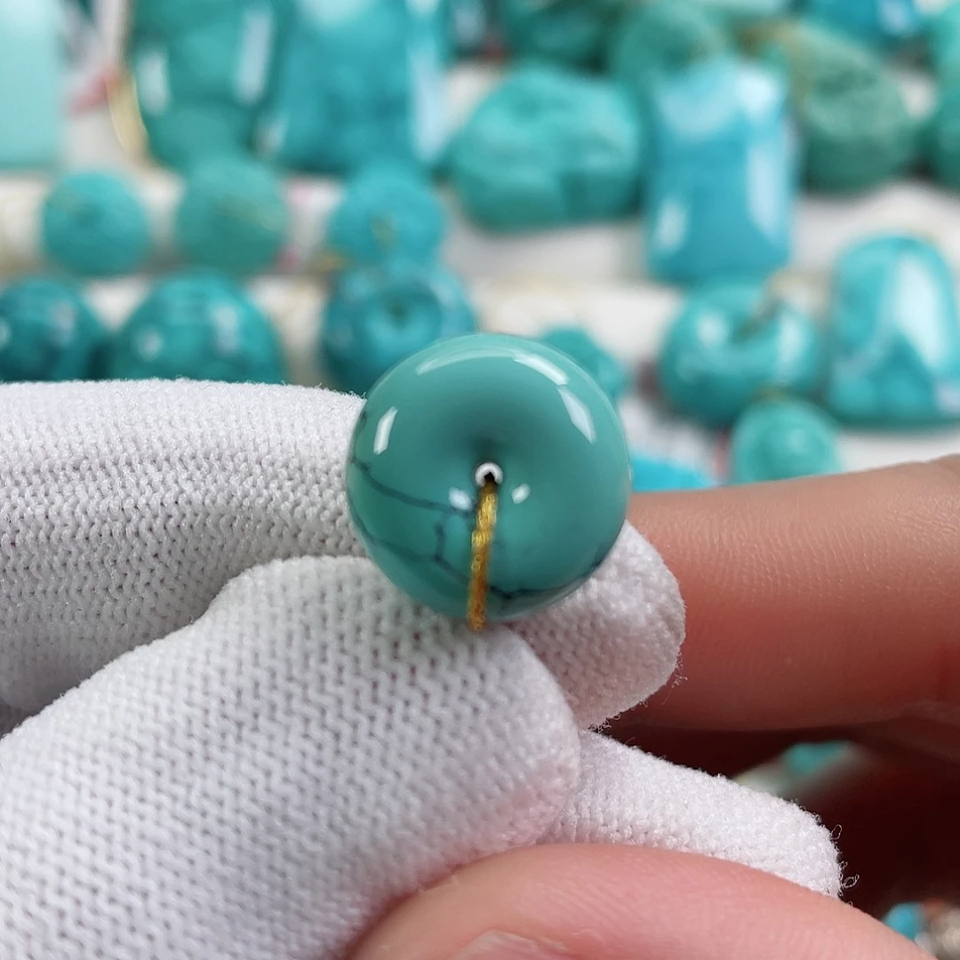 绿松石车挂未镶嵌哦***哟