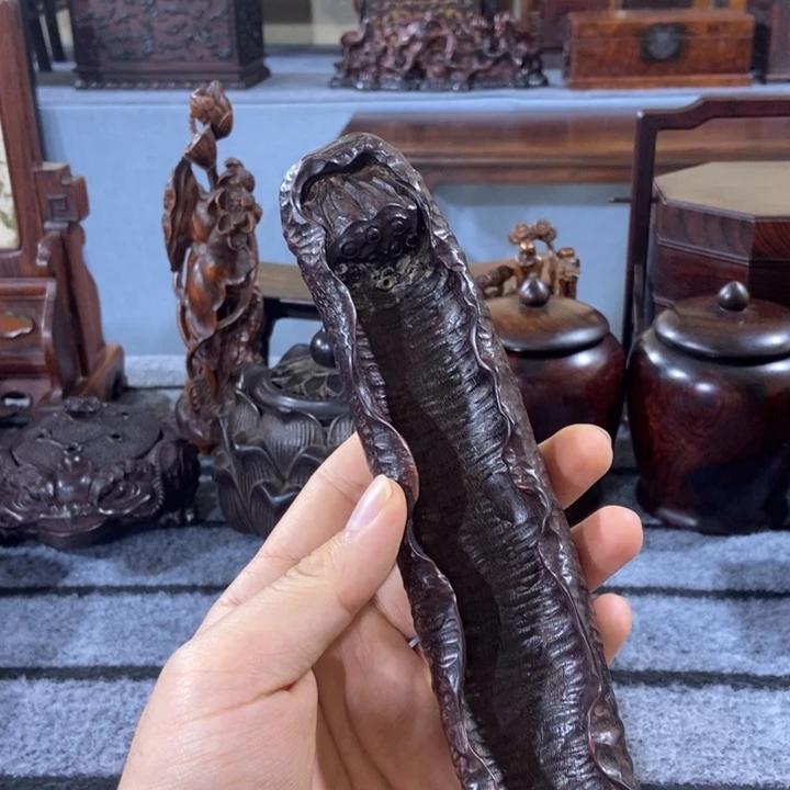 品***道贡木摆件一个一个。