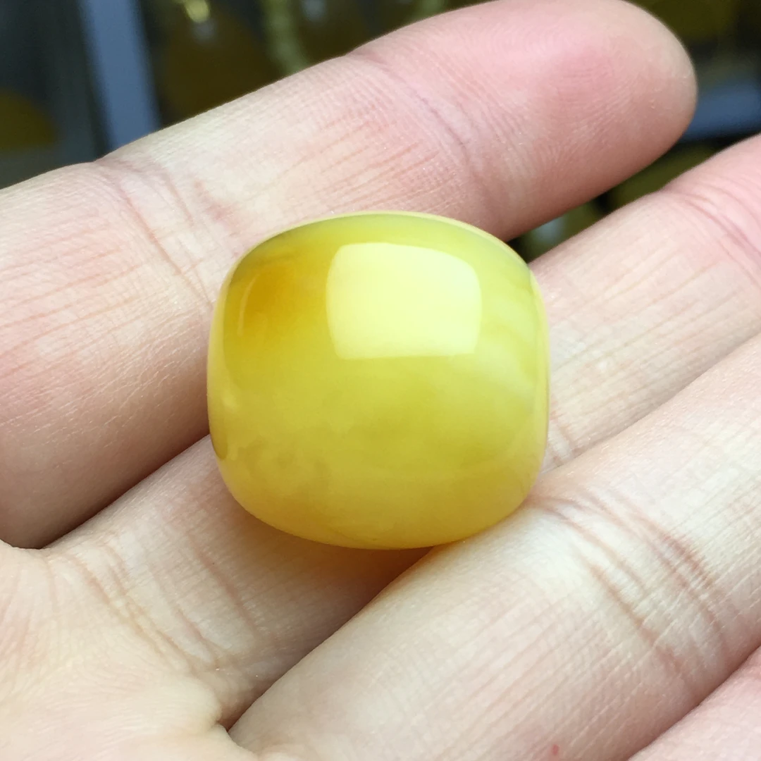 微瑕蜜蜡老型墩子 直径约19.5mm对孔约19.4mm天然原矿保真 无烤色