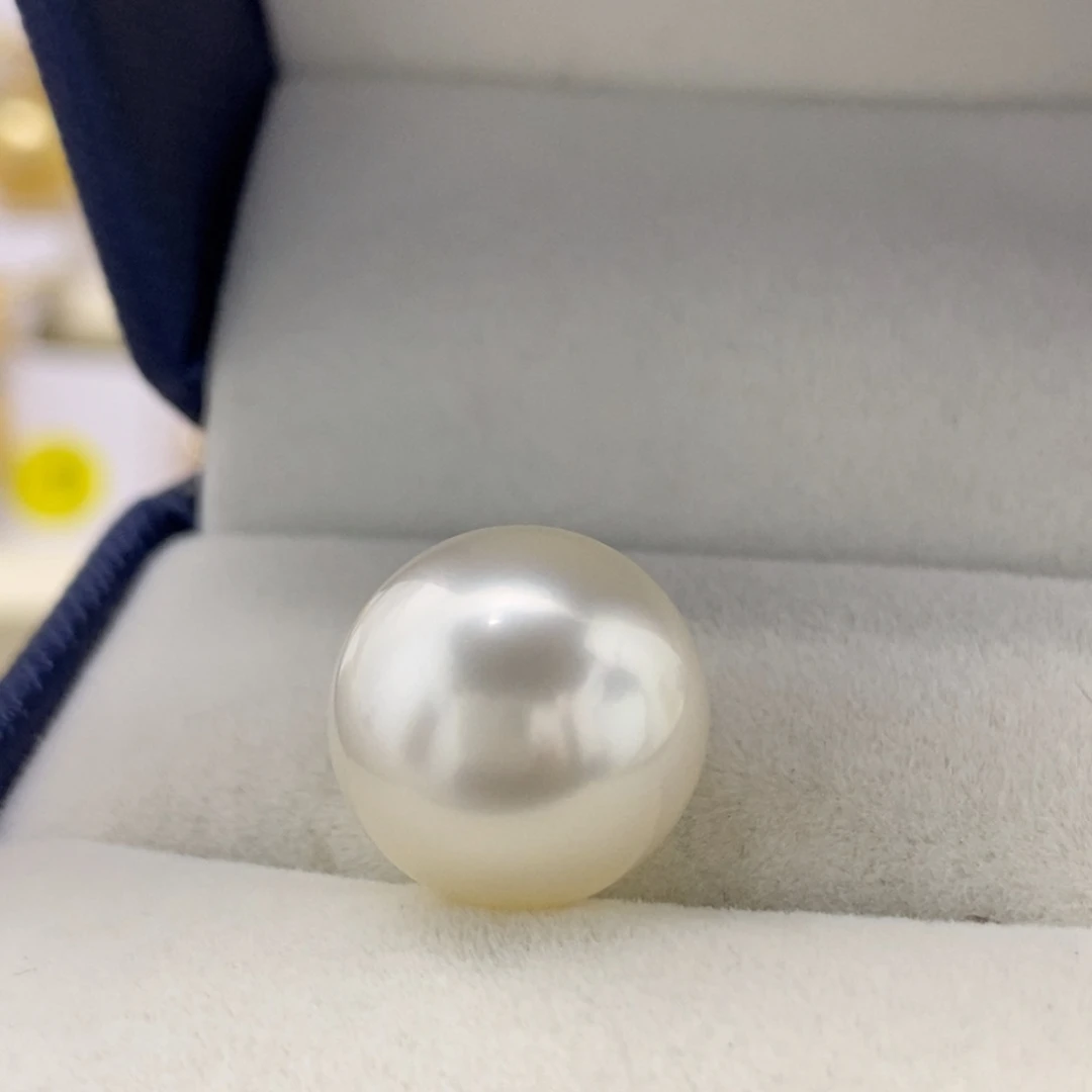 颈饰未镶嵌海水珍珠13.5澳白裸珠