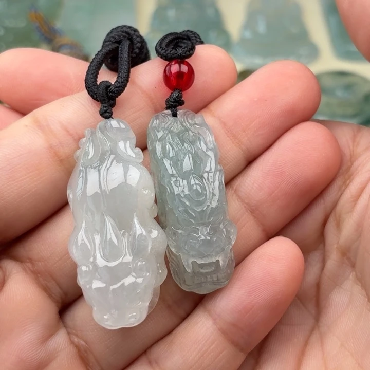翡翠未镶嵌颈饰天然翡翠a货
