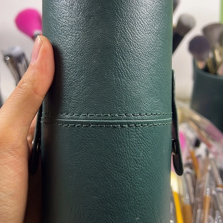 人造板化妆刷套装