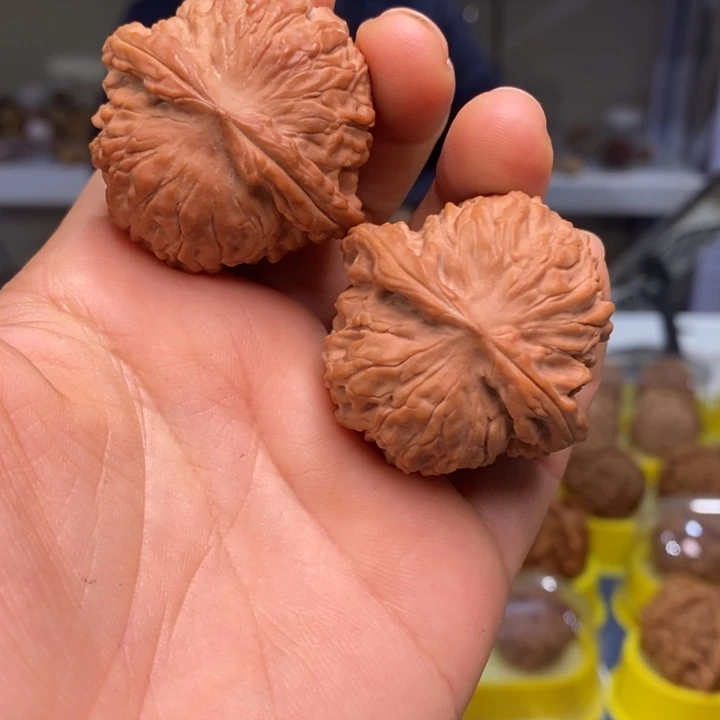 文玩核桃吊坠文玩核桃磨盘40～