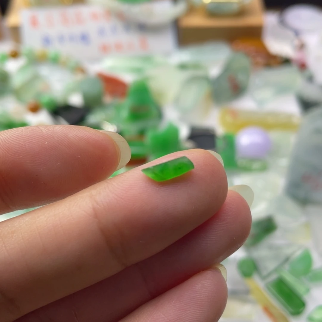 定制翡翠未镶嵌天然缅甸翡翠