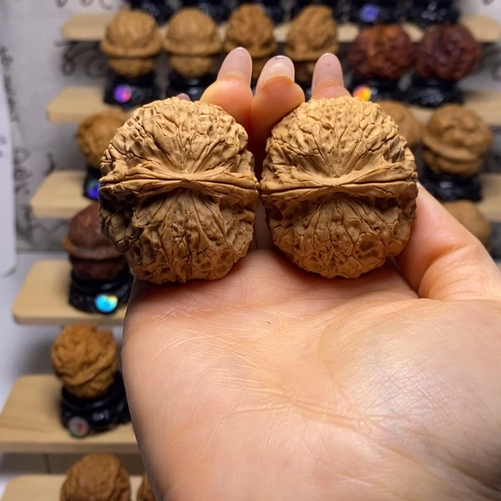 文玩核桃把件霸王蟾y23