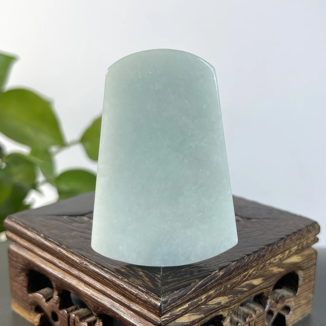 JYW28-21  天然缅甸A货翡翠  无事牌