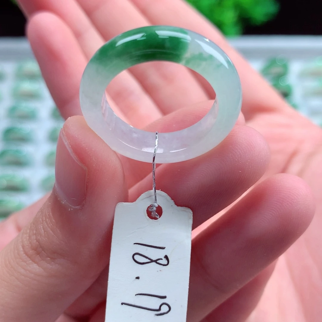 未镶嵌戒指翡翠天然