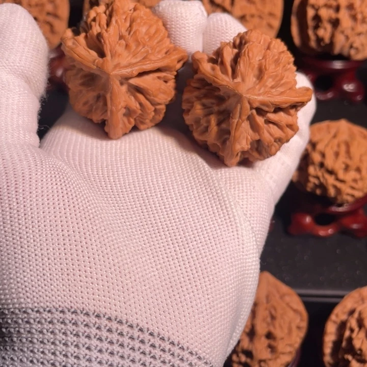 文玩核桃吊坠43官帽