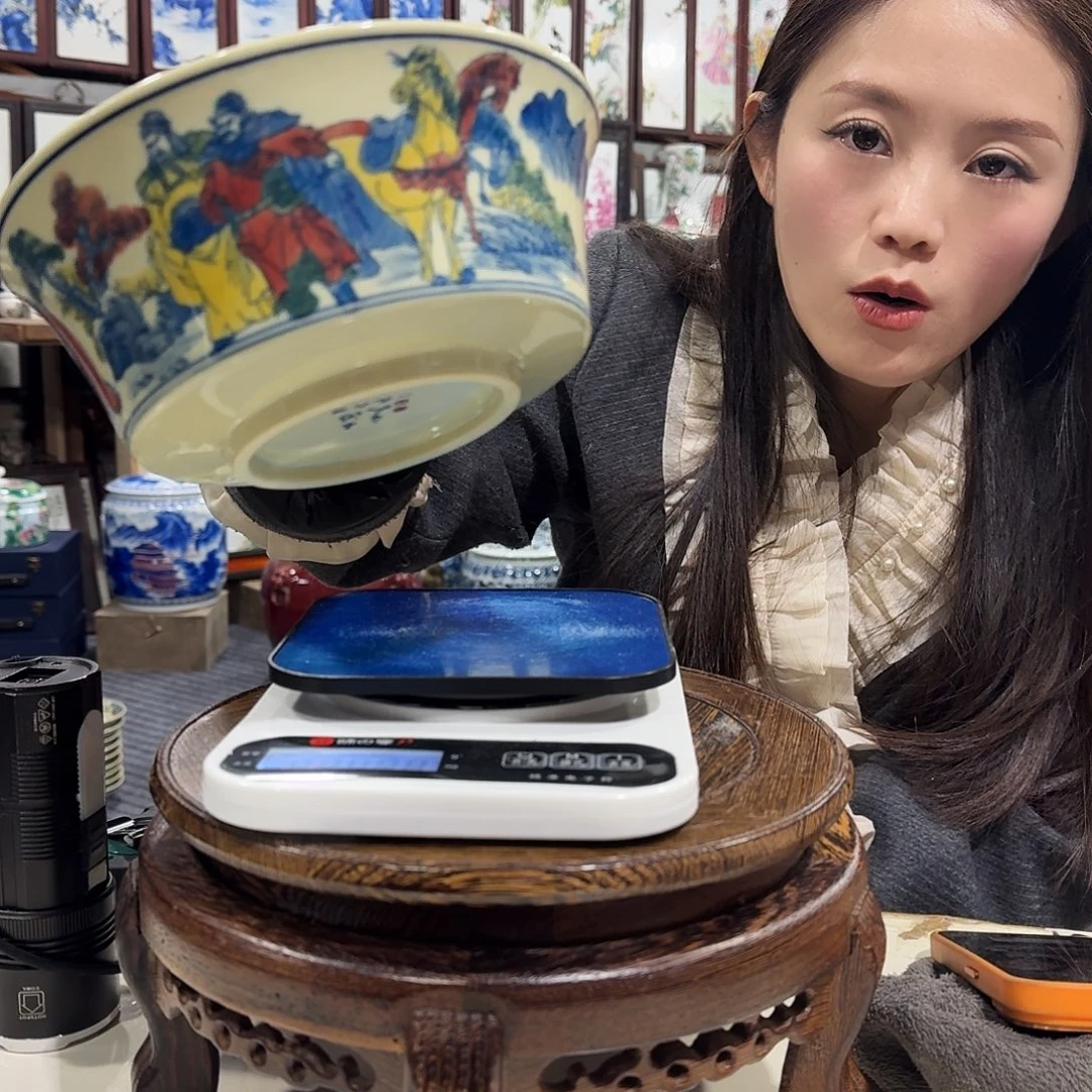 瓷摆件/////景德镇陶瓷瓷器。