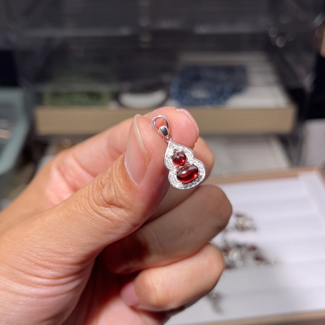 水晶手链银S925镶嵌石榴葫芦029