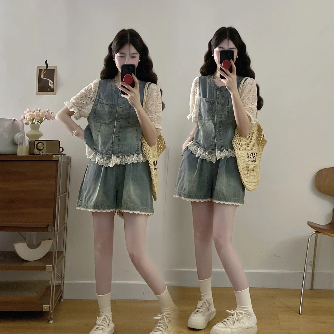复古牛仔拼接蕾丝上衣短裤两件套女夏季大码高级感时尚显瘦套装裤