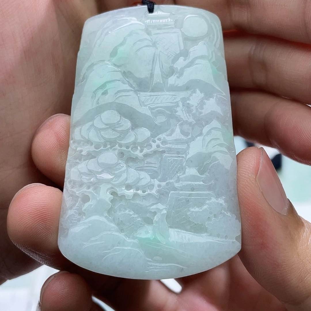 颈饰未镶嵌翡翠飞***员翡翠