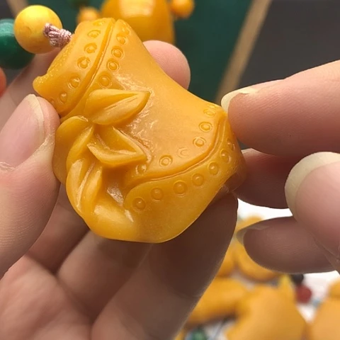 琥珀颈饰未镶嵌Y06