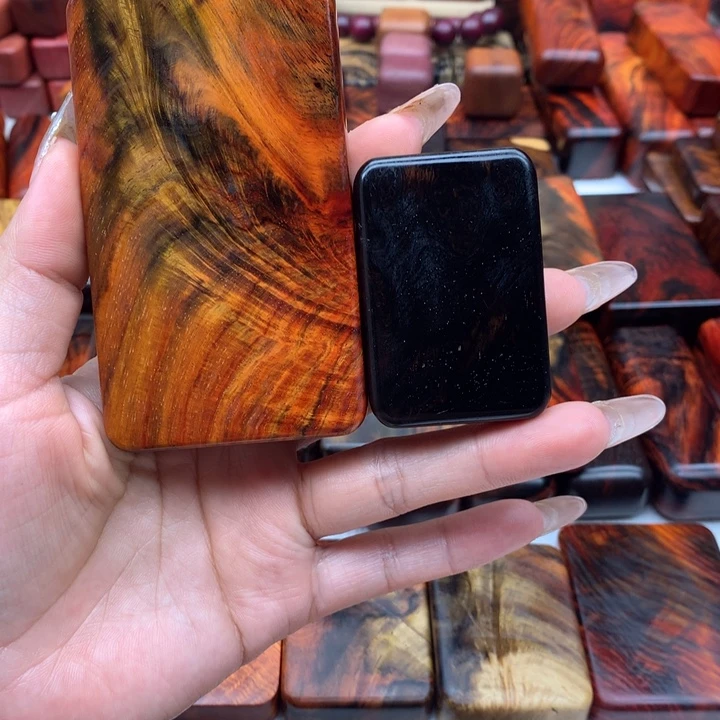 交趾黄檀（大红酸枝）步**当