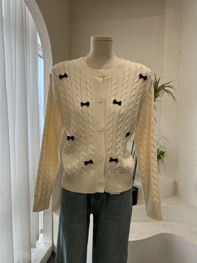 【雪儿专属】新疆包邮-LL2#女款时尚休闲百搭上衣