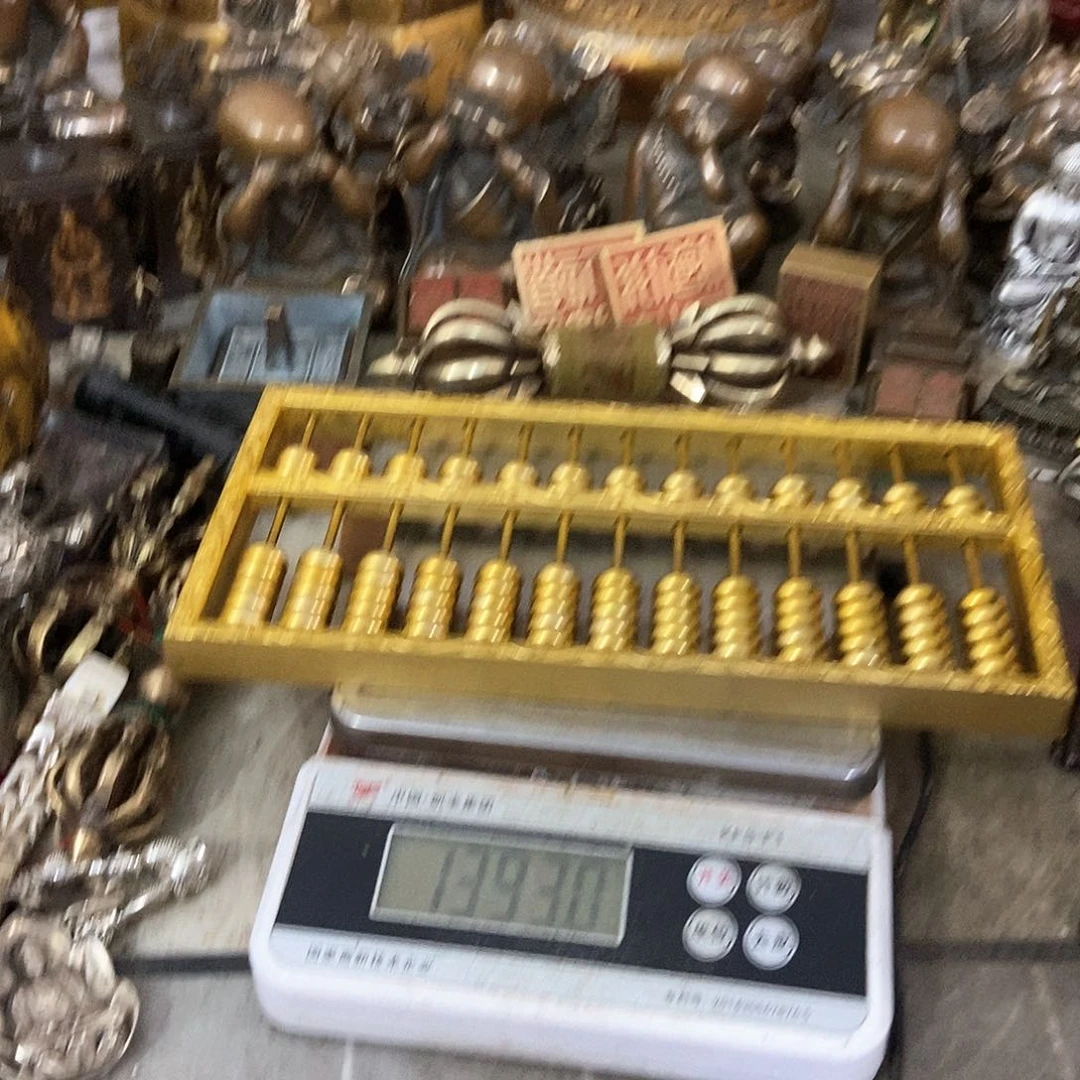 老****，欧阳黄铜摆件老杨黄铜摆件