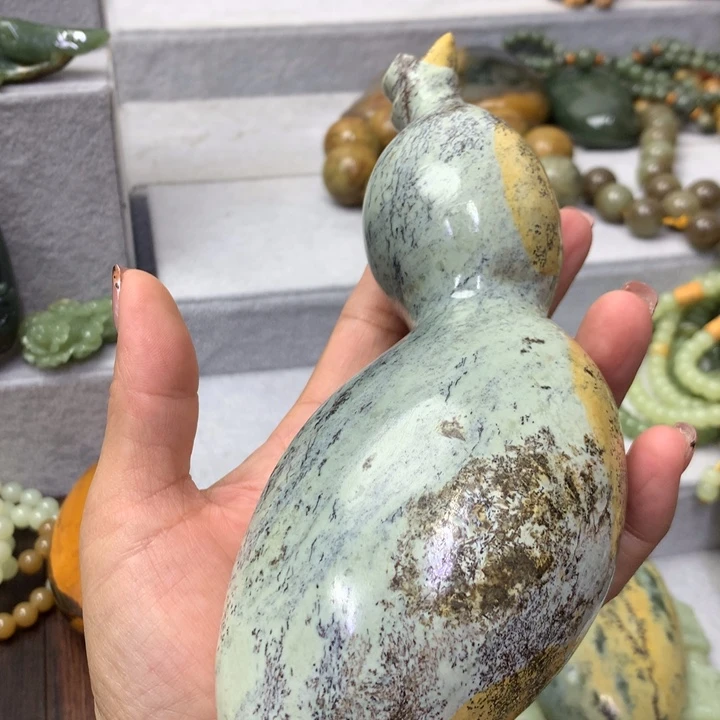 海***善岫岩河磨玉（透闪石质玉）未镶嵌把件