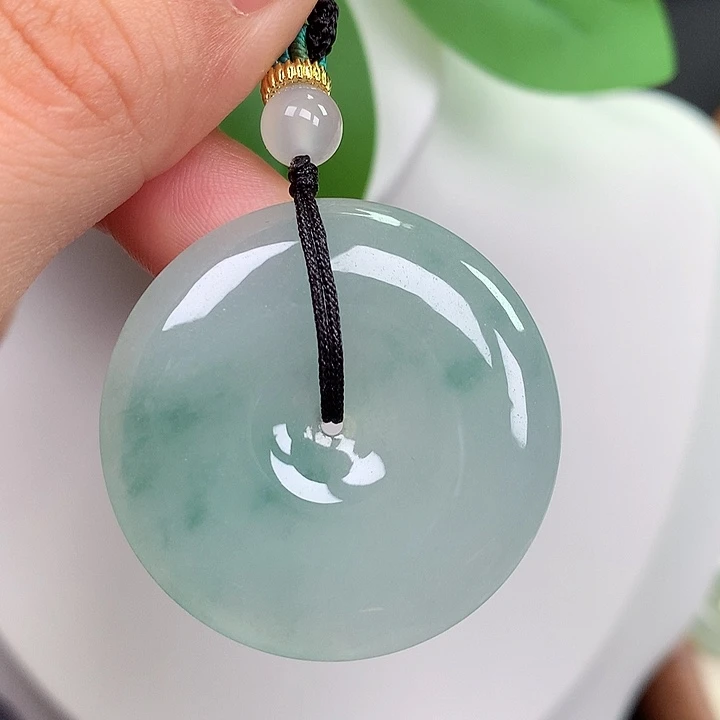 翡翠未镶嵌颈饰平安扣 34.4 x5.6mm