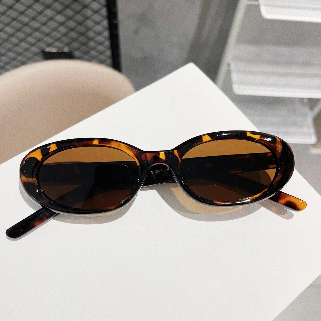 【冰冰好物】新款韩版椭圆形小框墨镜