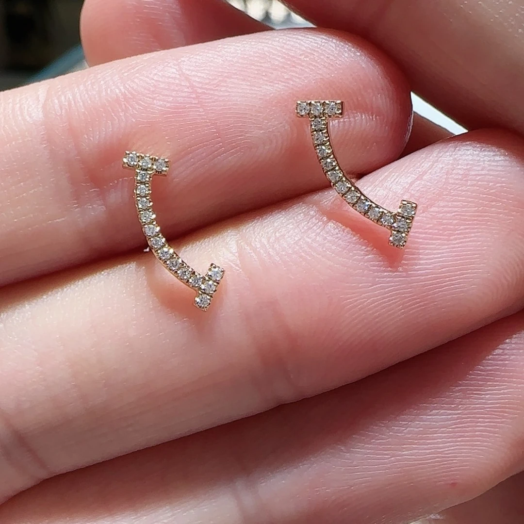 钻石耳环18K金镶嵌耳环