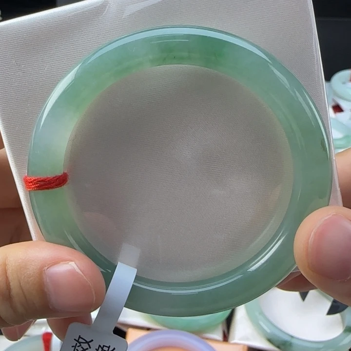 未镶嵌手镯翡翠翡翠手镯