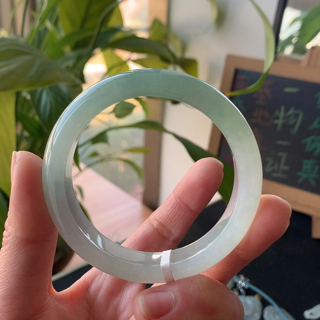 翡翠未镶嵌手镯天然翡翠手镯