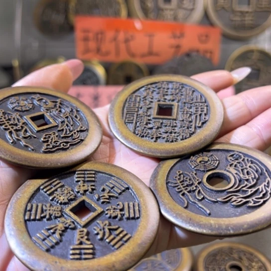 姚***外现代工艺品现代工艺品