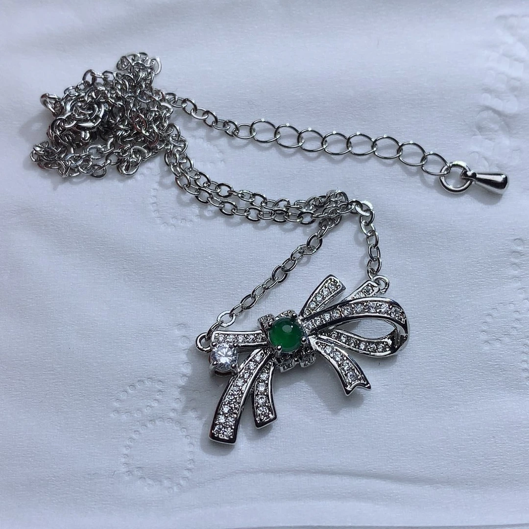 翡翠未镶嵌颈饰198